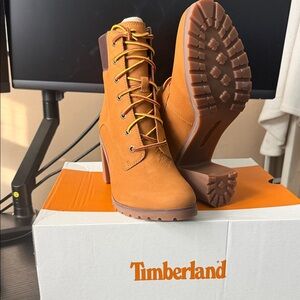 Timberland Brown High-Heeled Boots